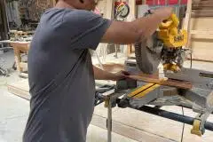 cutting-hardwood-floor